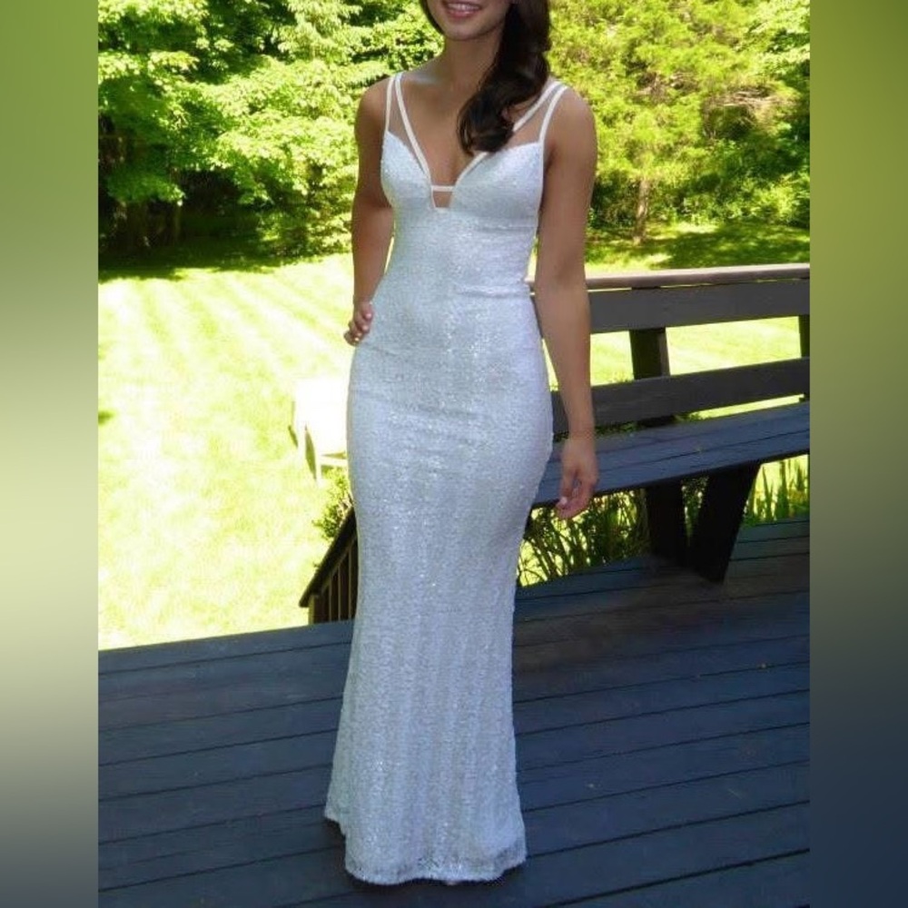 White sequin prom/wedding gown